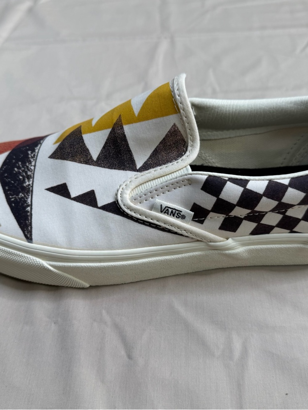 Vans X Moma Kandinsky Classic Slip On US 9.5 - Picture 5 of 11